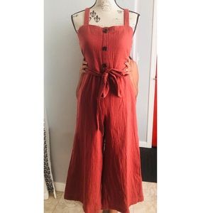 NWT Rachel Zoe Romper with Pockets 😍 Size 2